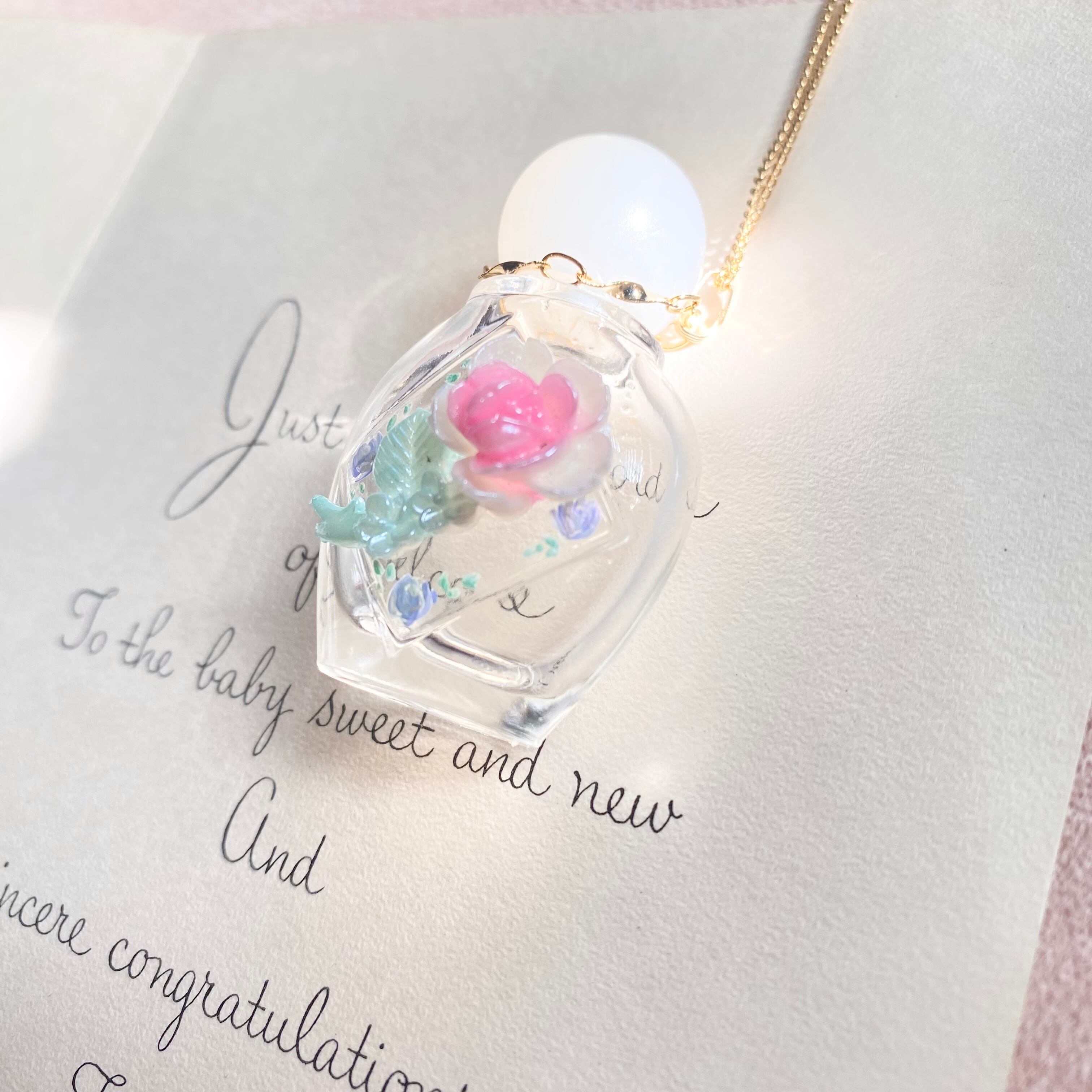 （ブルーとピンクローズ）Hand painted perfume neckless ペイント香水瓶ネックレス