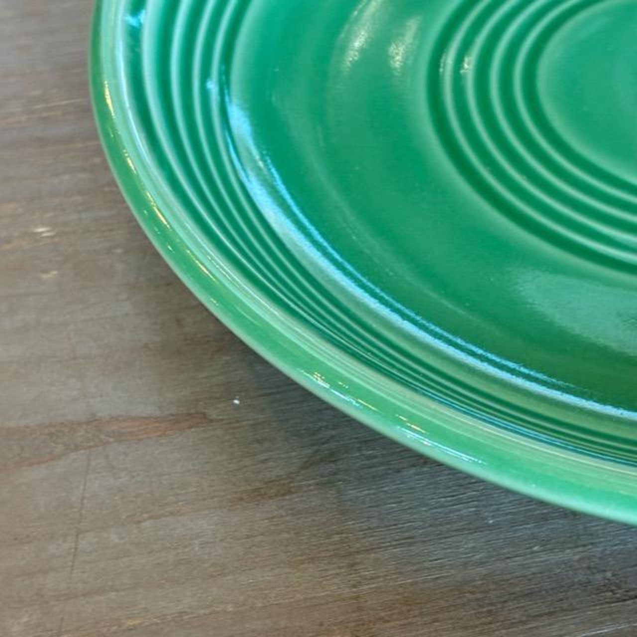 ORBIT Cake plate 19.5cm 4color　オービット　ケーキ皿　全4色　レッド　オレンジ　ブルー　グリーン　取り皿　中皿　丸皿　電子レンジ　オーブン　食洗機