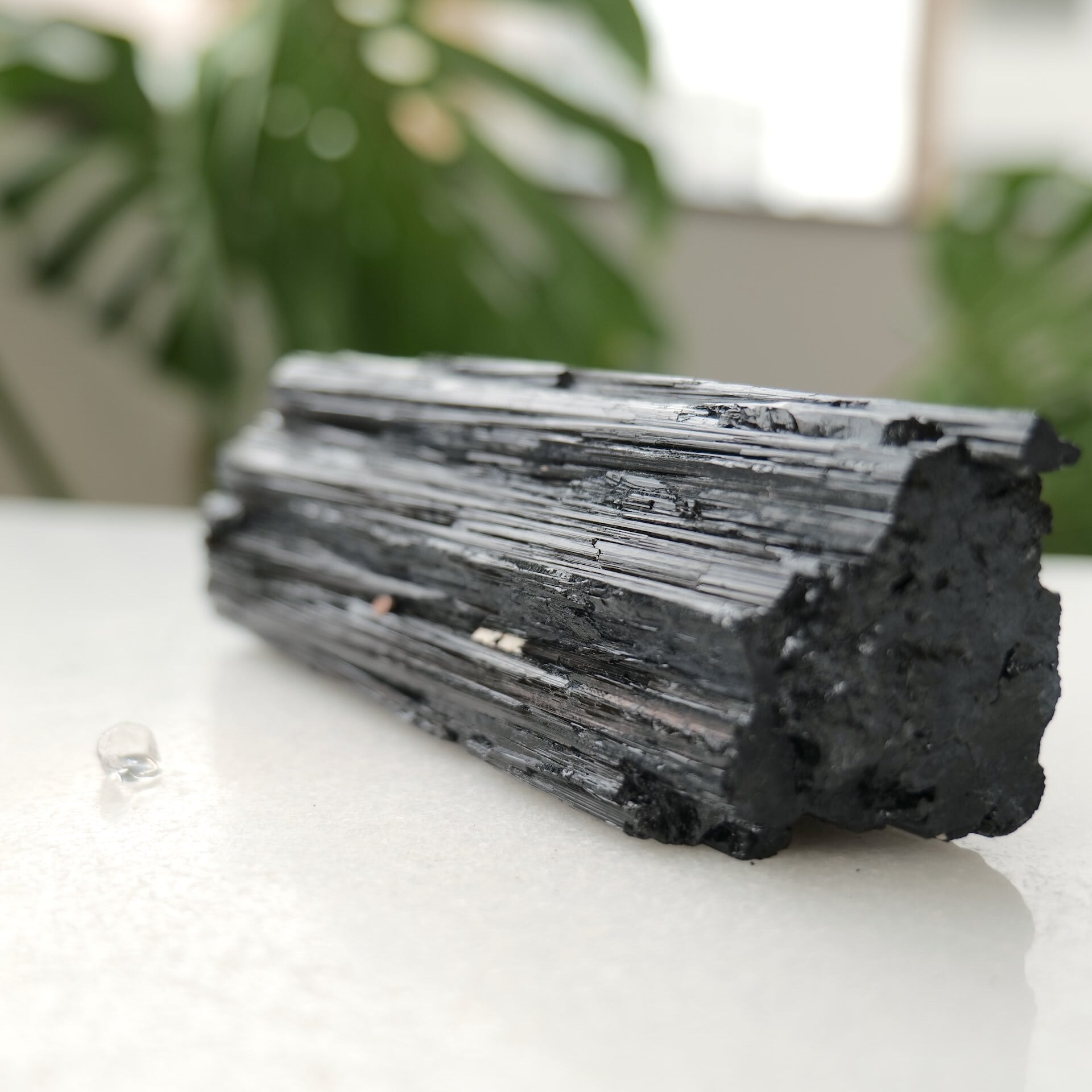 【ブレない自分軸と前進する力をサポート、最強クラスの防御石】ブラックトルマリンワンド