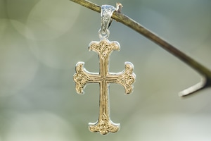 Classic Cross Pendant