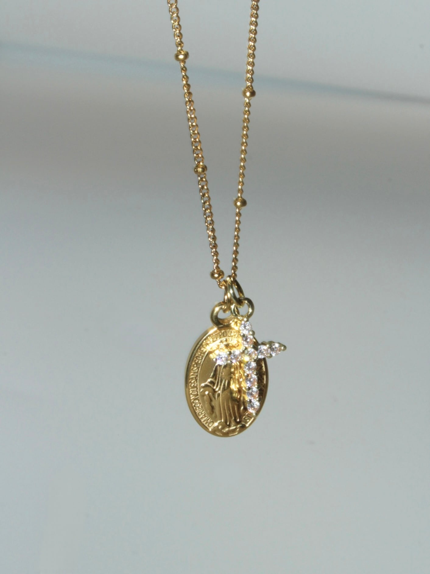 Maria Coin × CZ Cross Necklace | Larme.