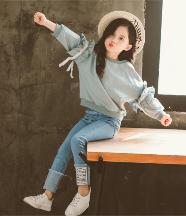 【フリル袖がかわいい★トップス×デニムパンツ セットアップ】 子供服 セットアップ 女の子 デニム パンツ 長袖 トップス スウェット トレーナー フリル袖 カジュアル おしゃれ 普段着 春 秋 110cm 120cm 130cm 140cm 150cm 160cm 送料無料