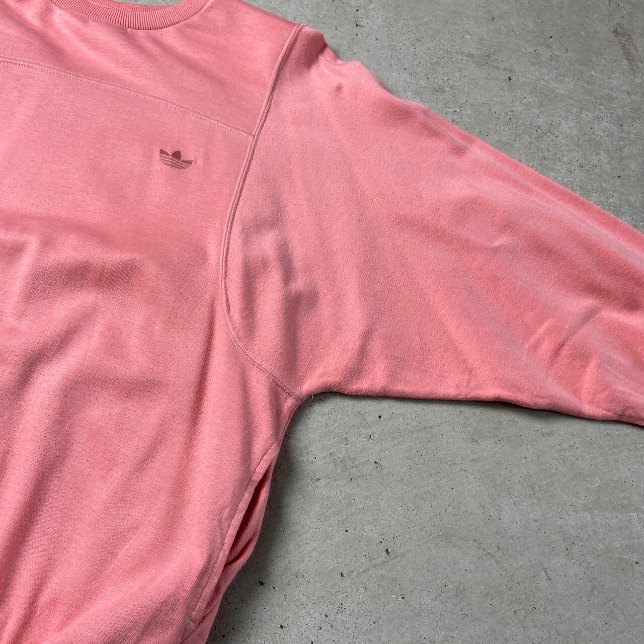 80年代 フランス製 adidas アディダス 変型パターン ワンポイントロゴ 