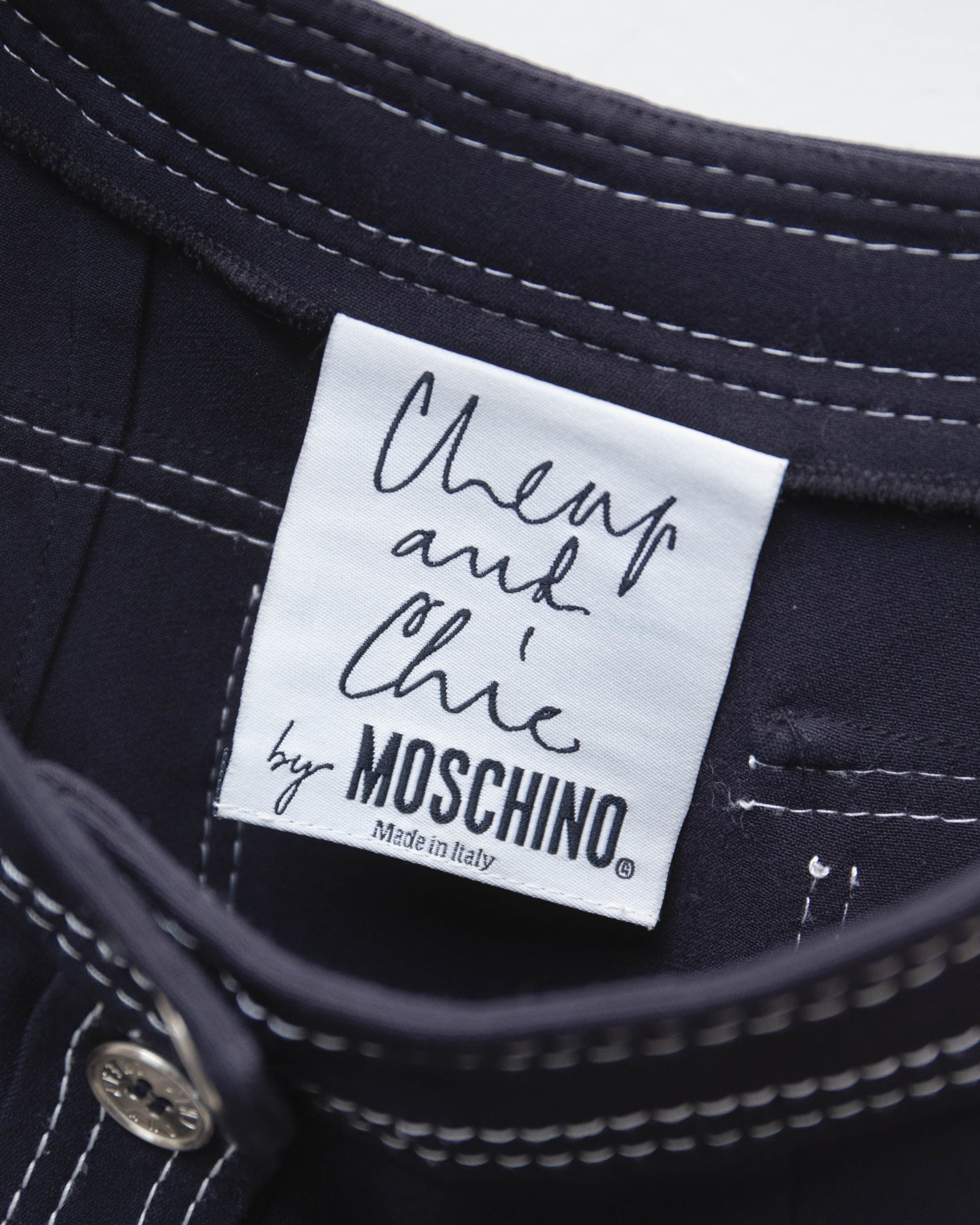 1990-00s MOSCHINO - topstitched button-front mini skirt | LUIK FINN
