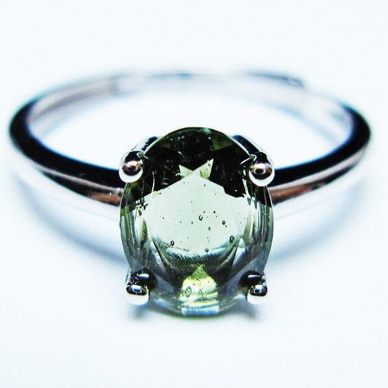 モルダバイト リング モルダウ石 指輪 フリーサイズ 13号 一点物 メール便可 [M便 1/20] 199-698