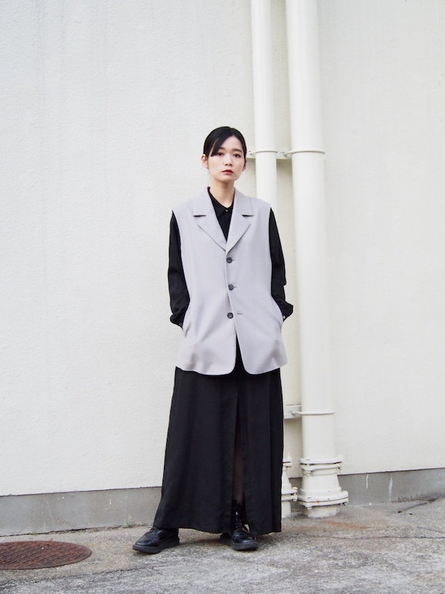 Quatorze　Tailor collar vest／テーラーカラーベスト　Greige【202V-01】