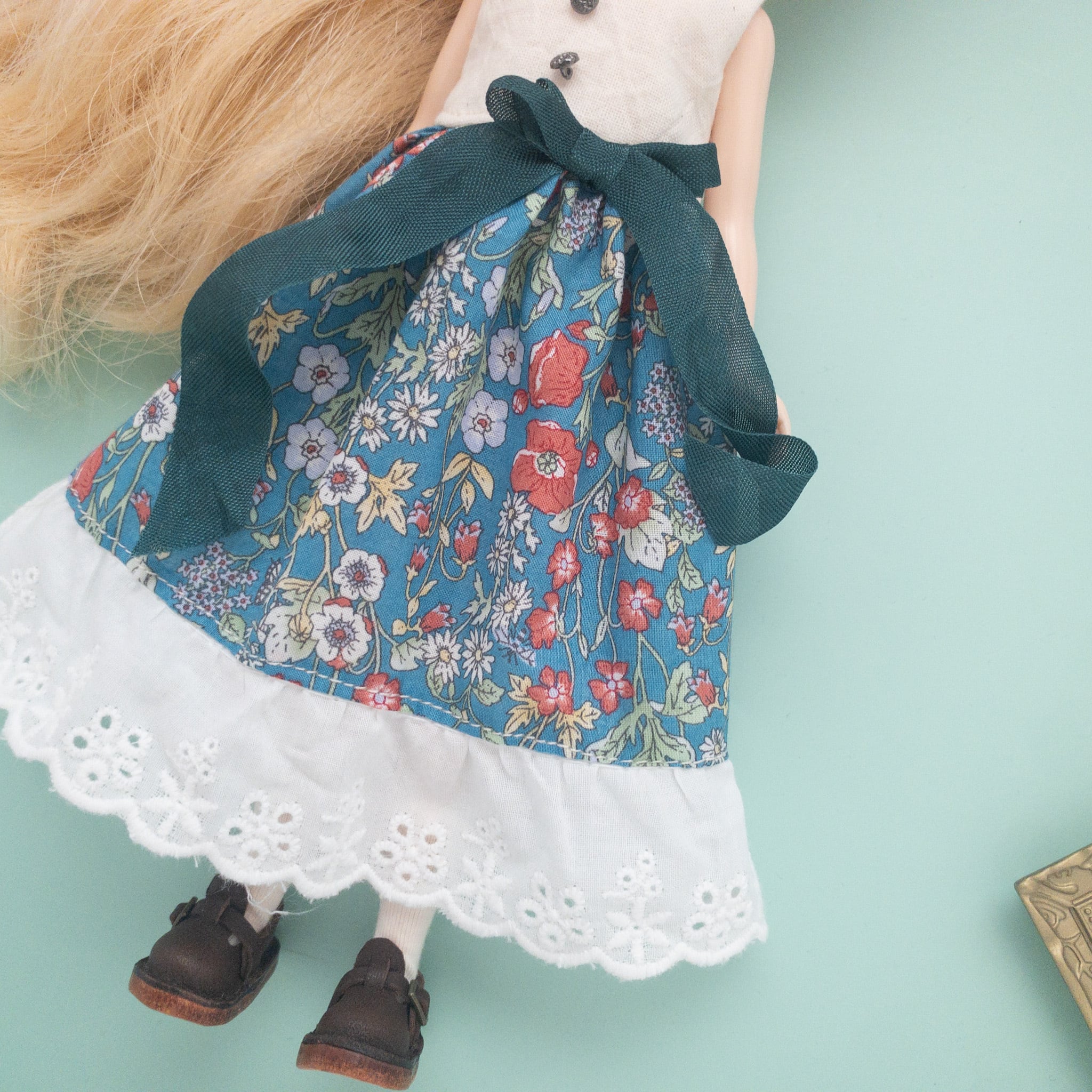 夏色ワンピース服（トップス白緑リボン）リカちゃんネオブライス