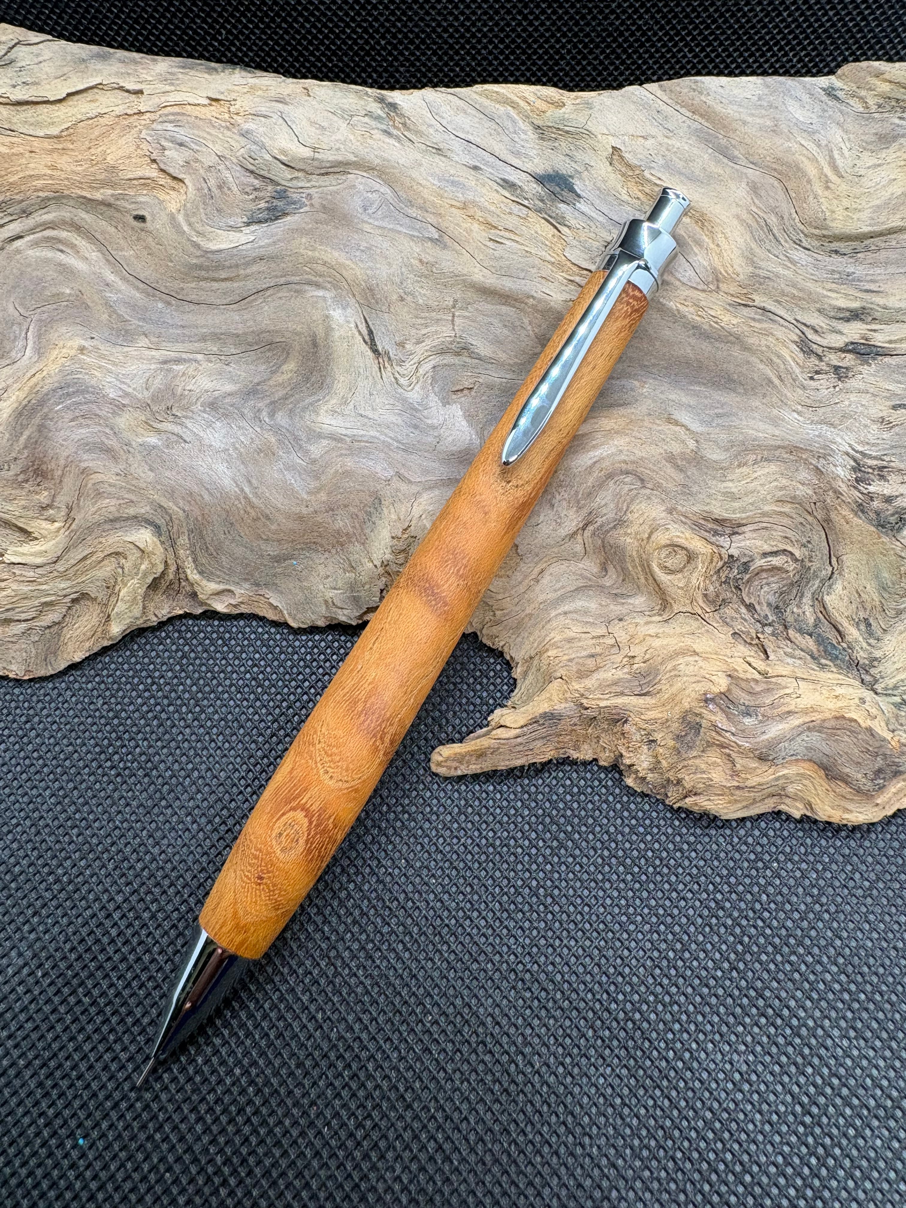 No.62 アンボイナオレンジ | RED LINE PENS