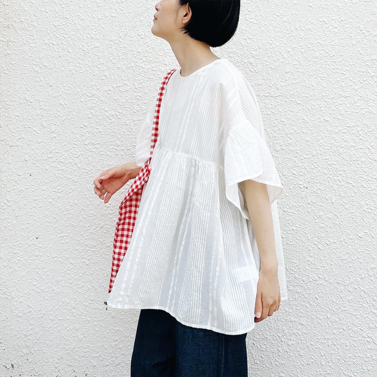 Cotton dobby gather blouse (white)