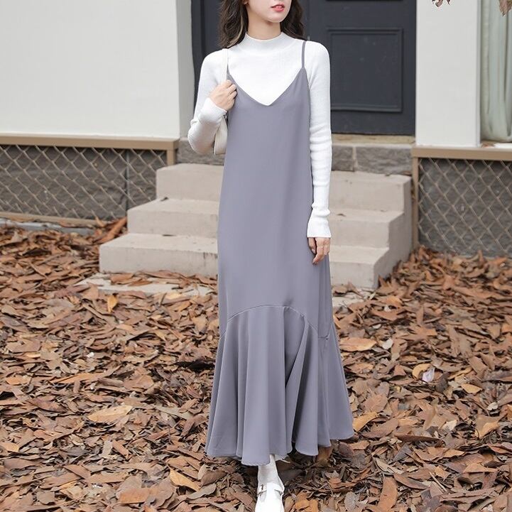 トップス レディース 3色 キャミソールワンピース キャミワンピ ロングワンピース ロング丈 ノースリーブ マーメイド かわいい 大人可愛い シンプル カジュアル 上品 フェミニン おしゃれ おとな こなれ感 ラフ ルーズ 個性的 レトロ モダン 抜け感 学生 通学 デート お出かけ 女子会 休日 旅行 散歩 カフェ巡り 街歩き 公園デビュー M L ベージュ ブラック グレー 春 夏 秋 冬 10代 20代 30代 40代 ママ 女性用 韓国 着回し 普段使い 重ね着 体型カバー コーデ プチプラ モテ