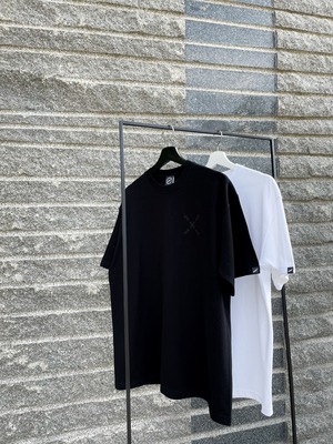 MAGNUM WEIGHT OVERSIZED BLACK T-SHIRT  " Rose × You "