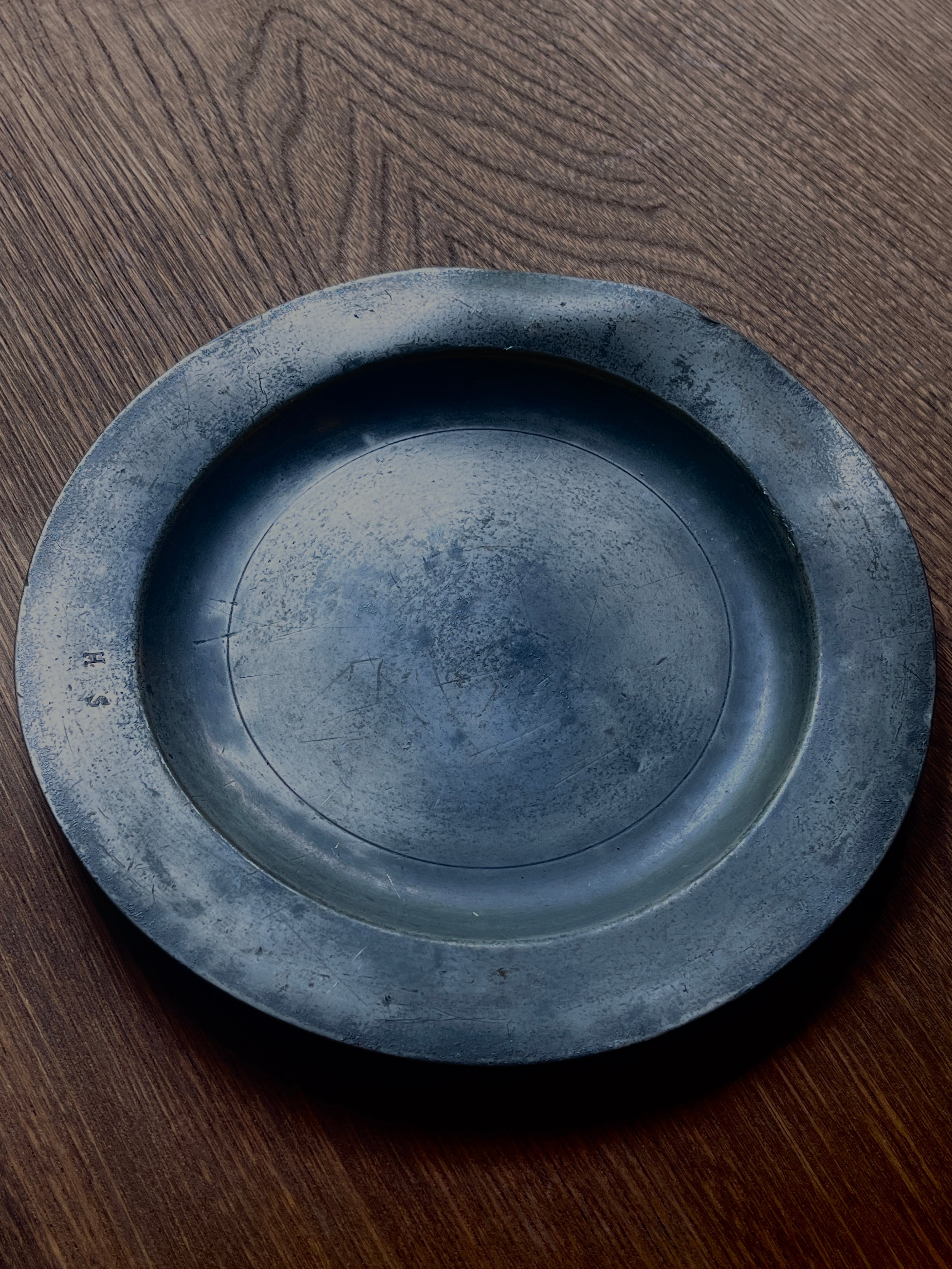 pewter plate / England<プレート・イギリスアンティーク・什器・皿>