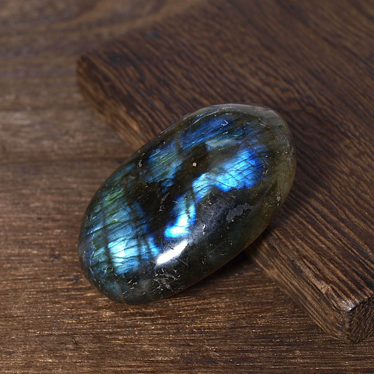 【一点物】ラブラドライトの握り石No.5