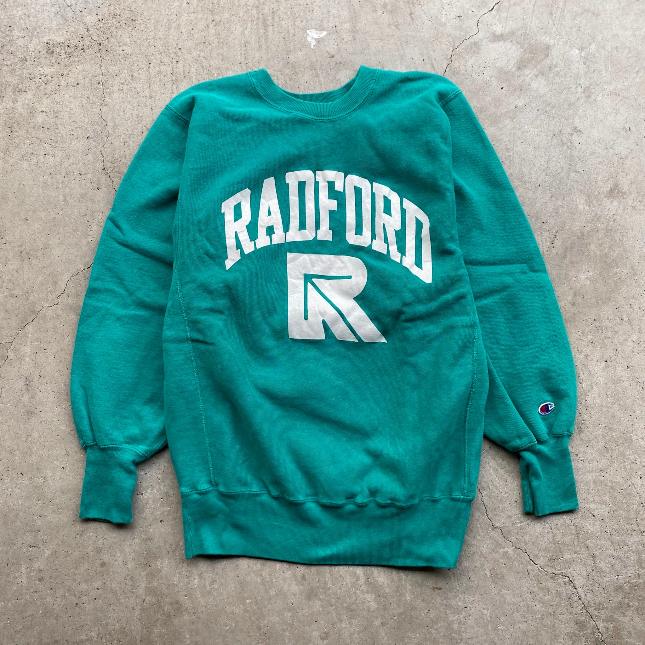 90年代 ビンテージ 刺繍タグ USA製 Champion チャンピオン REVERSE WEAVE リバースウィーブ RADFORD  ラドフォード大学 アーチプリント カレッジスウェット トレーナー 90s ヴィンテージ ネオングリーン 緑色 ビビッドカラー メンズL 古着  【スウェット】 |