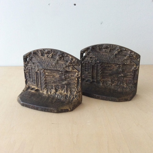 Vintage Bookends / Lincoln Cabin 【JUDD 9673】（ヴィンテージ  ブックエンド）