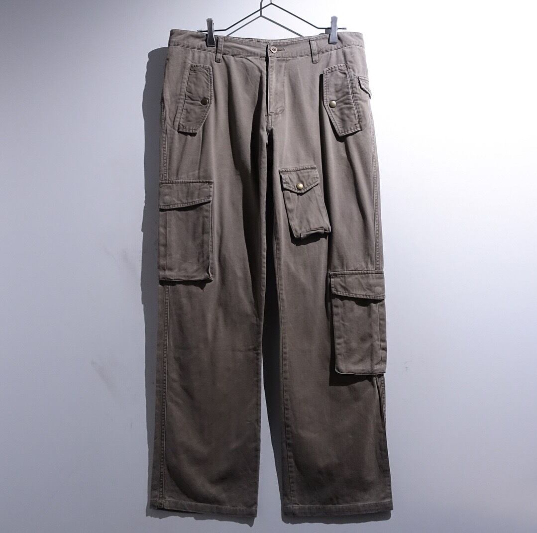 Beige Unusual Placement Multi-Pocket Design Pants