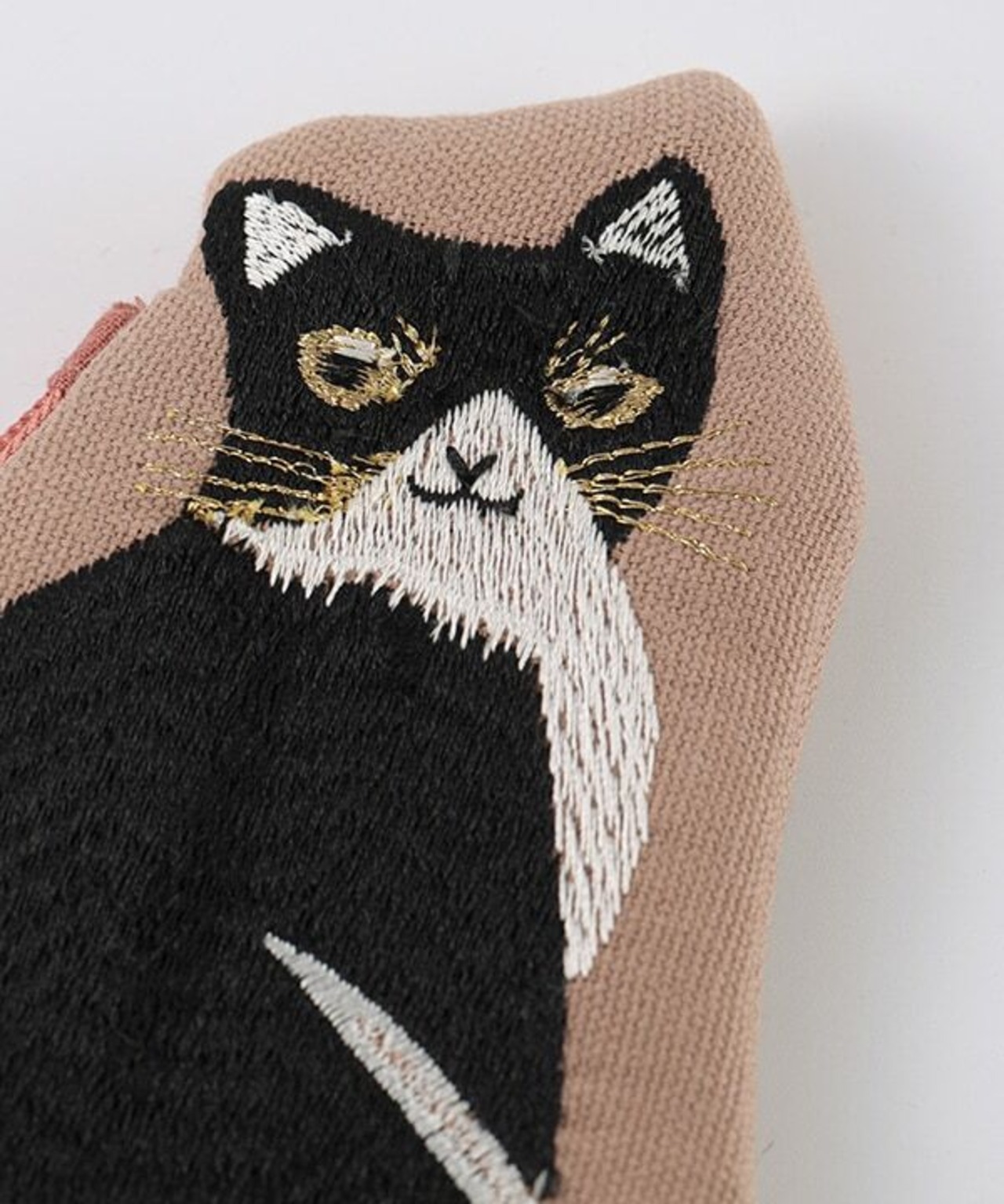 ネコ刺繍ポーチ 9×16cm  白黒