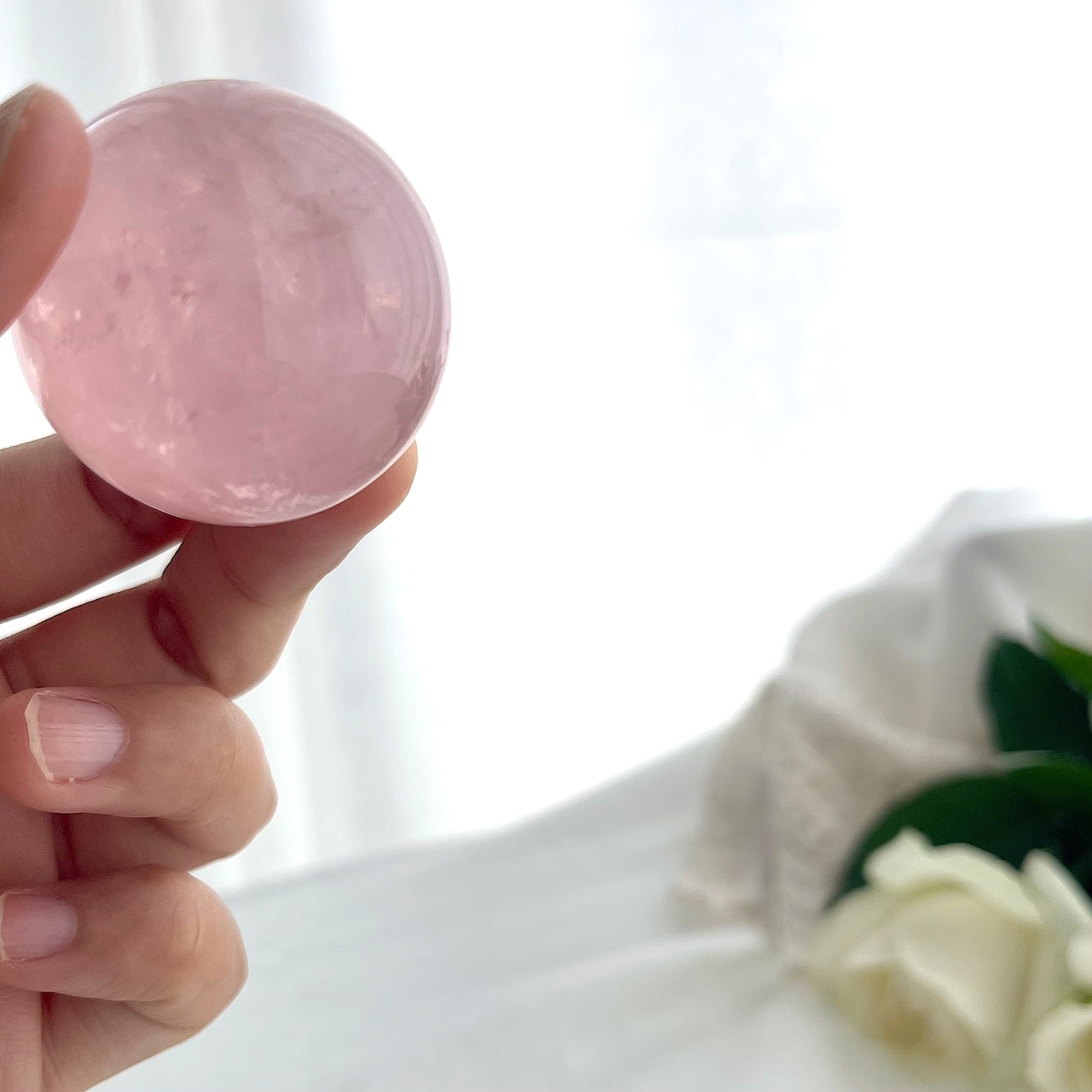 スターローズクォーツ*スフィア*250804-02*天然石*置き物*インテリアストーン