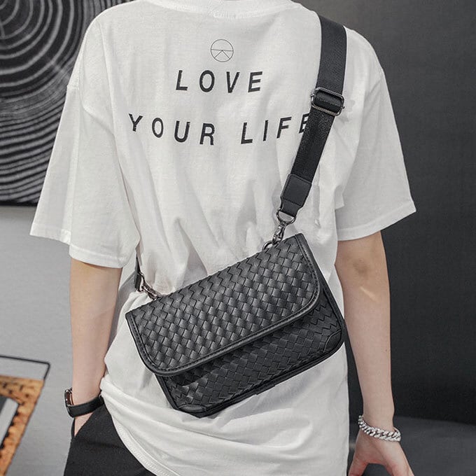 黒ヌメ【牛革】ミニショルダー 本革 セカンドバッグ ショルダーバッグ