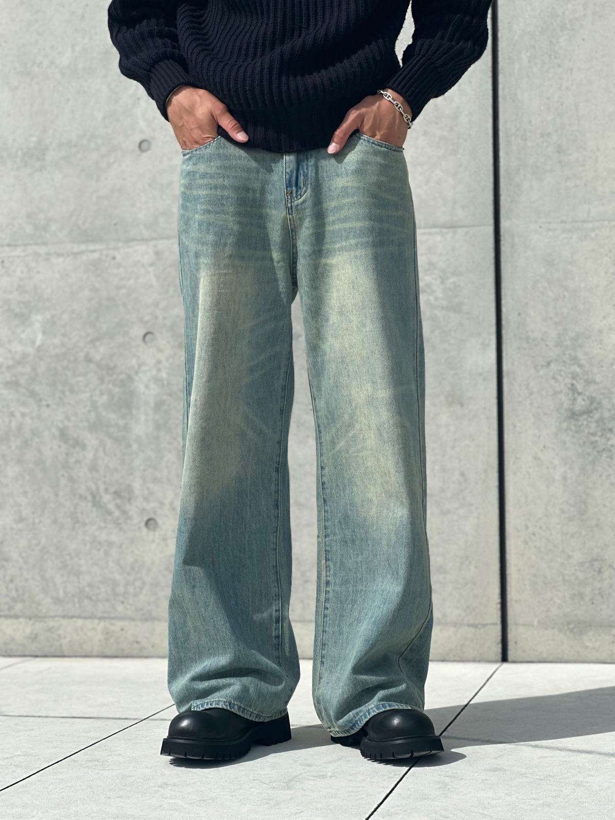 Washed Wide Legs Denim | MODE SPACE