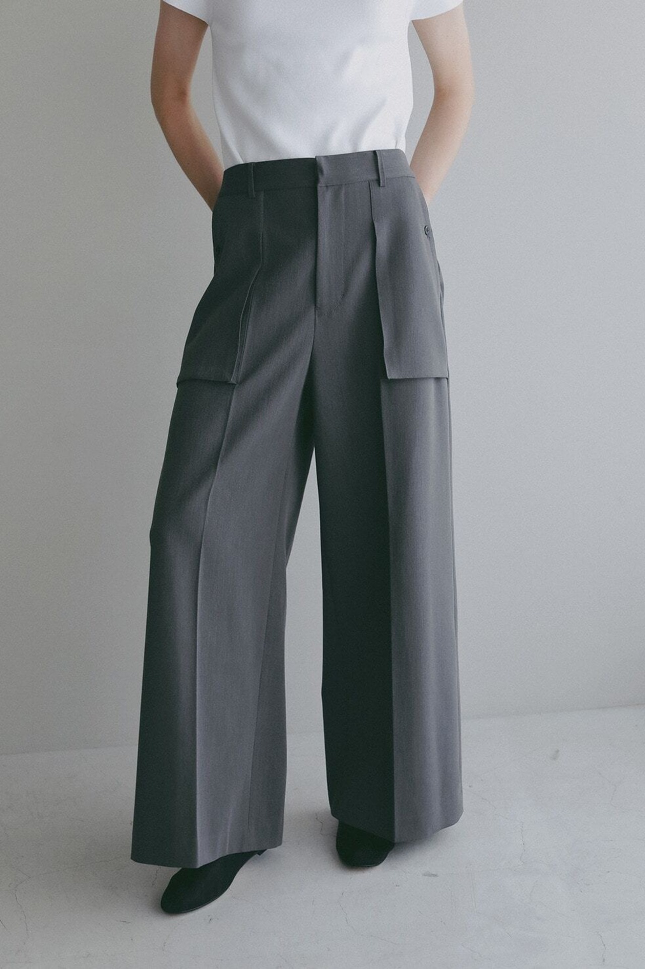 MANOF OUT POCKET WIDE PANTS