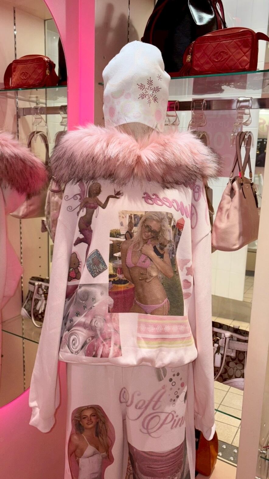 FUR | TSUKI BOUTIQUE