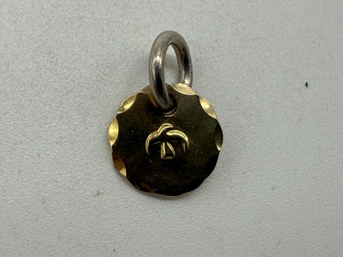 美品　k18太陽メタル　最新キャスト1.45g
