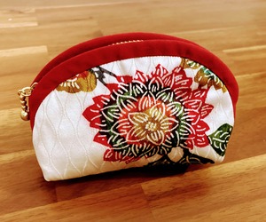 正絹小銭入れ　Coin purse made from silk kimono
