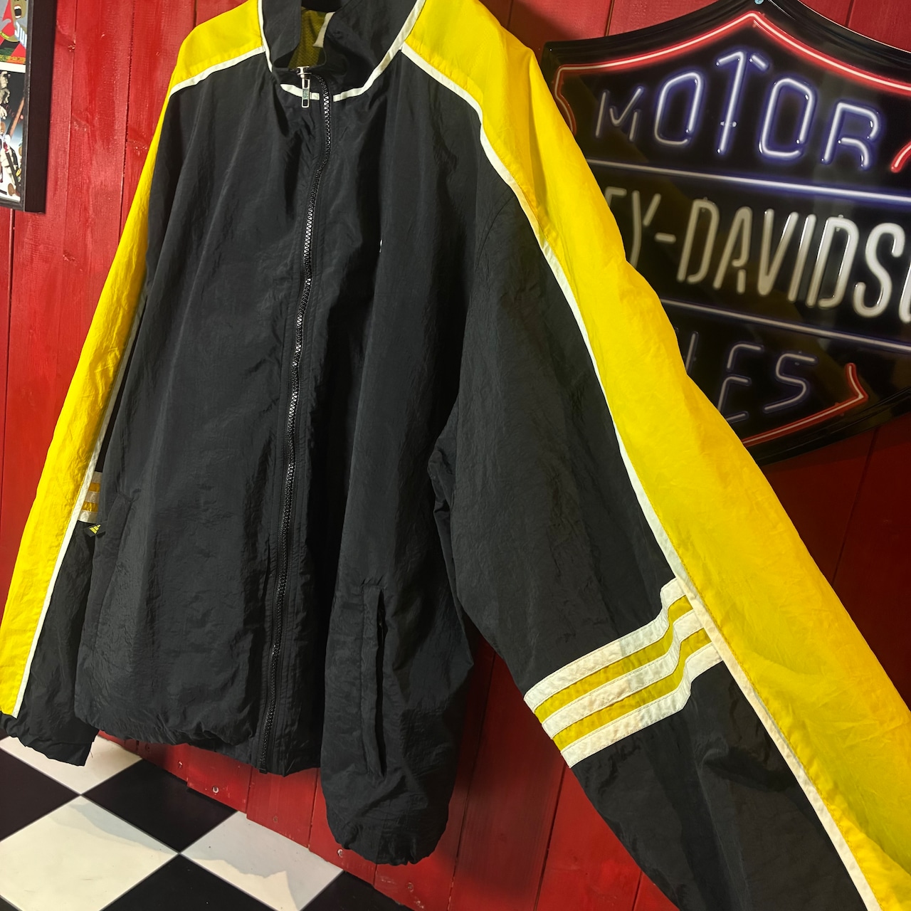 90s adidas ナイロンジャケット 黒黄 アディダス