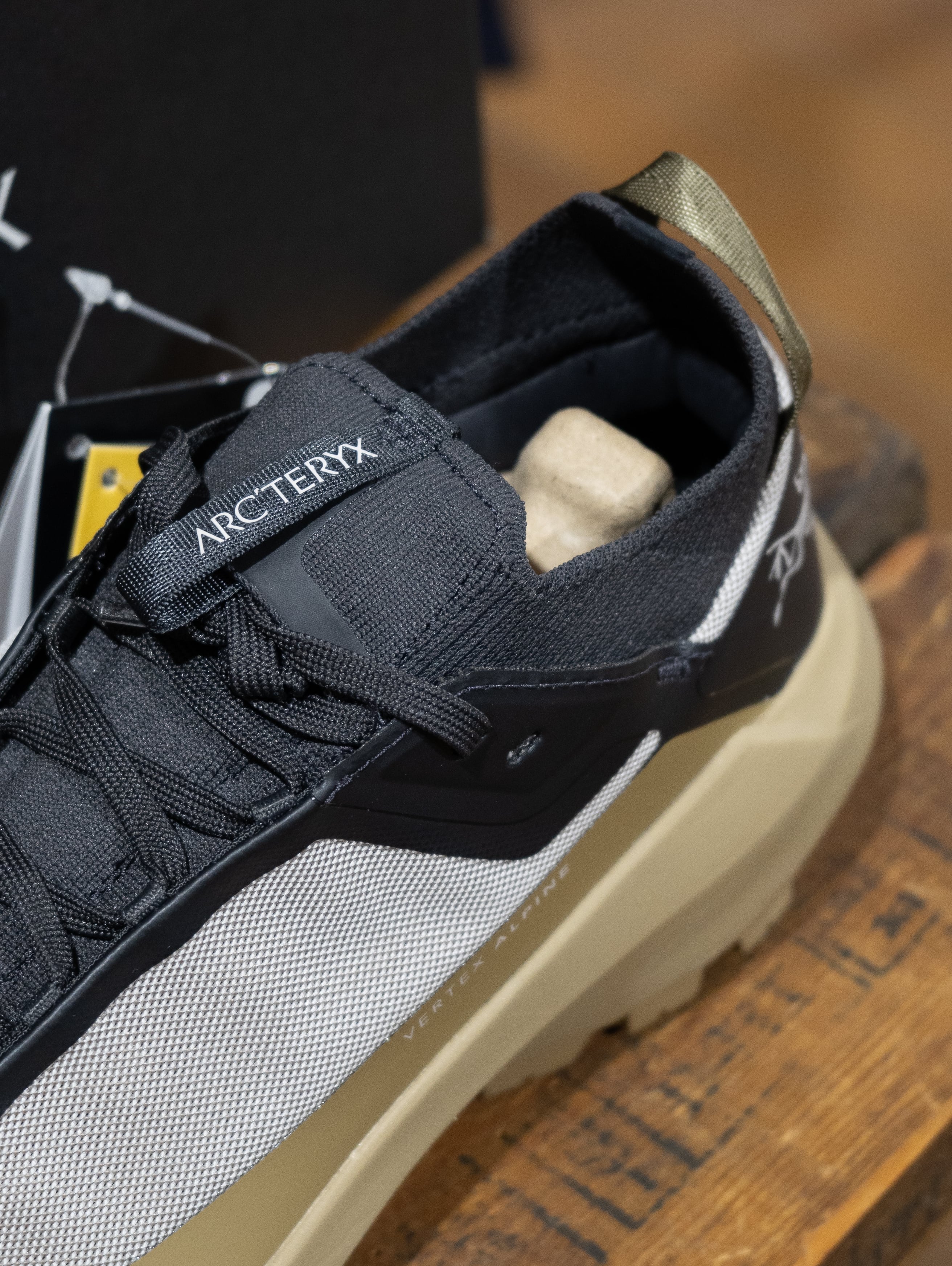 ARC'TERYX アークテリクス ／ VERTEX ALPINE M バーテックス