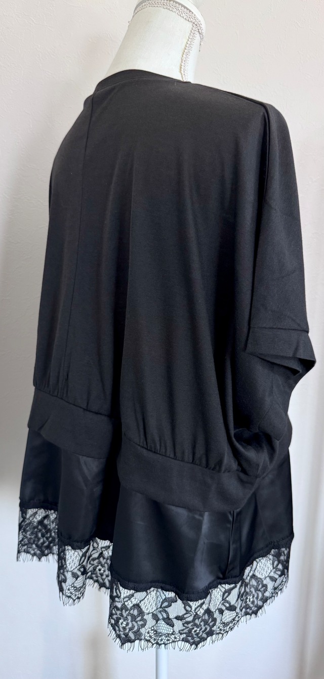 Sample sale 2,000