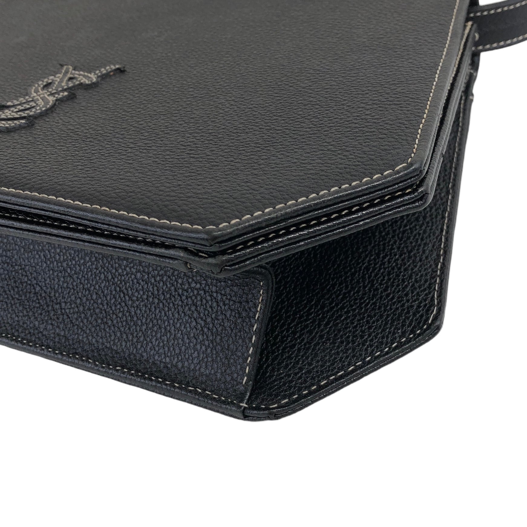 Yves Saint Laurent イヴ・サンローラン ステッチ YSL レザー