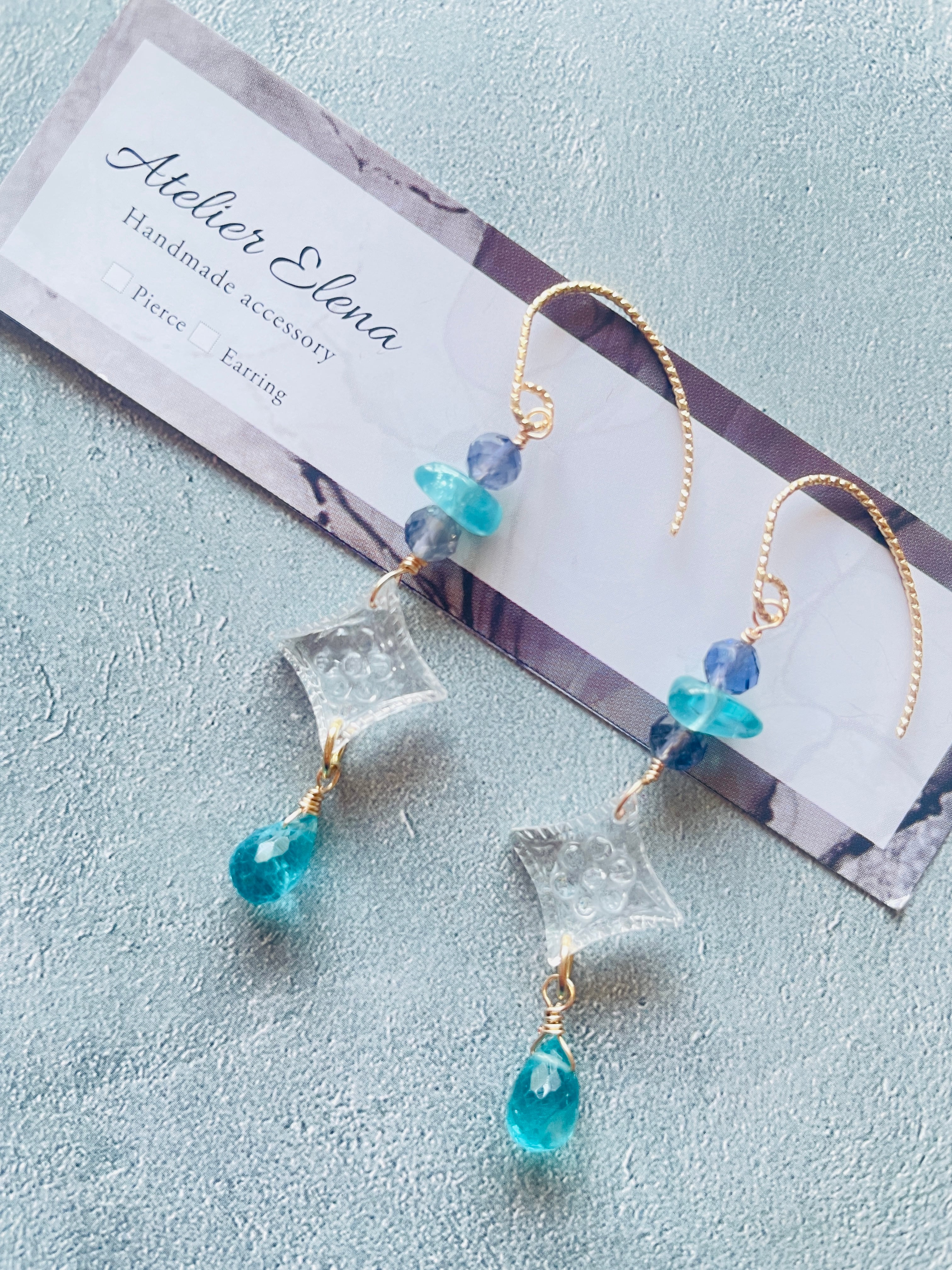 値下げ素敵 黒蝶貝スクエアカービングのピアスチャーム＊ 素敵 黒蝶貝スクエアカービングのピアスチャーム＊ 値下げ素敵 黒蝶貝