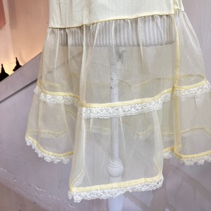 50's yellow petticoat