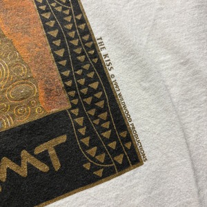 vintage Gustav Klimt art tee “THE KISS”