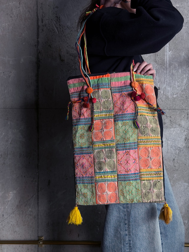 H'mong tribe／Vintage fabric bag