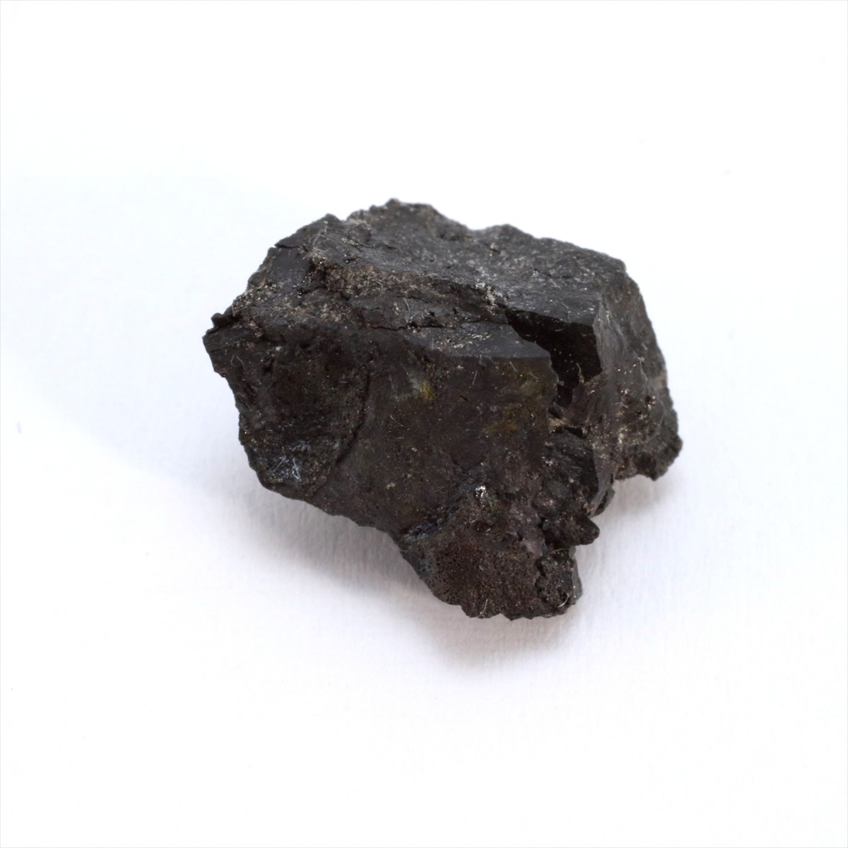 ケネグルジャド 隕石 2.6g 普通コンドライトLL5/6 石質隕石 原石 標本  