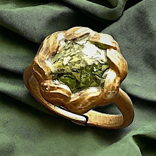 Mini Button Ring