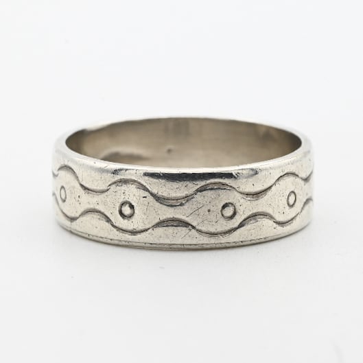 Fancy Abstract Design Band Ring #16.5 / Denmark