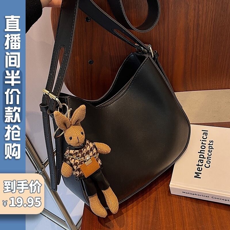 オータムウィンターシングル 秋物 冬物 メッセンジャーバッグ Tiancai_Wing_Bag52292998060