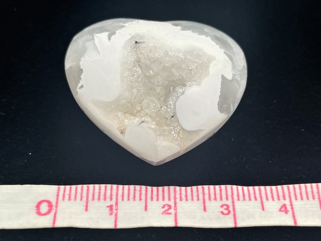 ハート型ジオード（水晶）