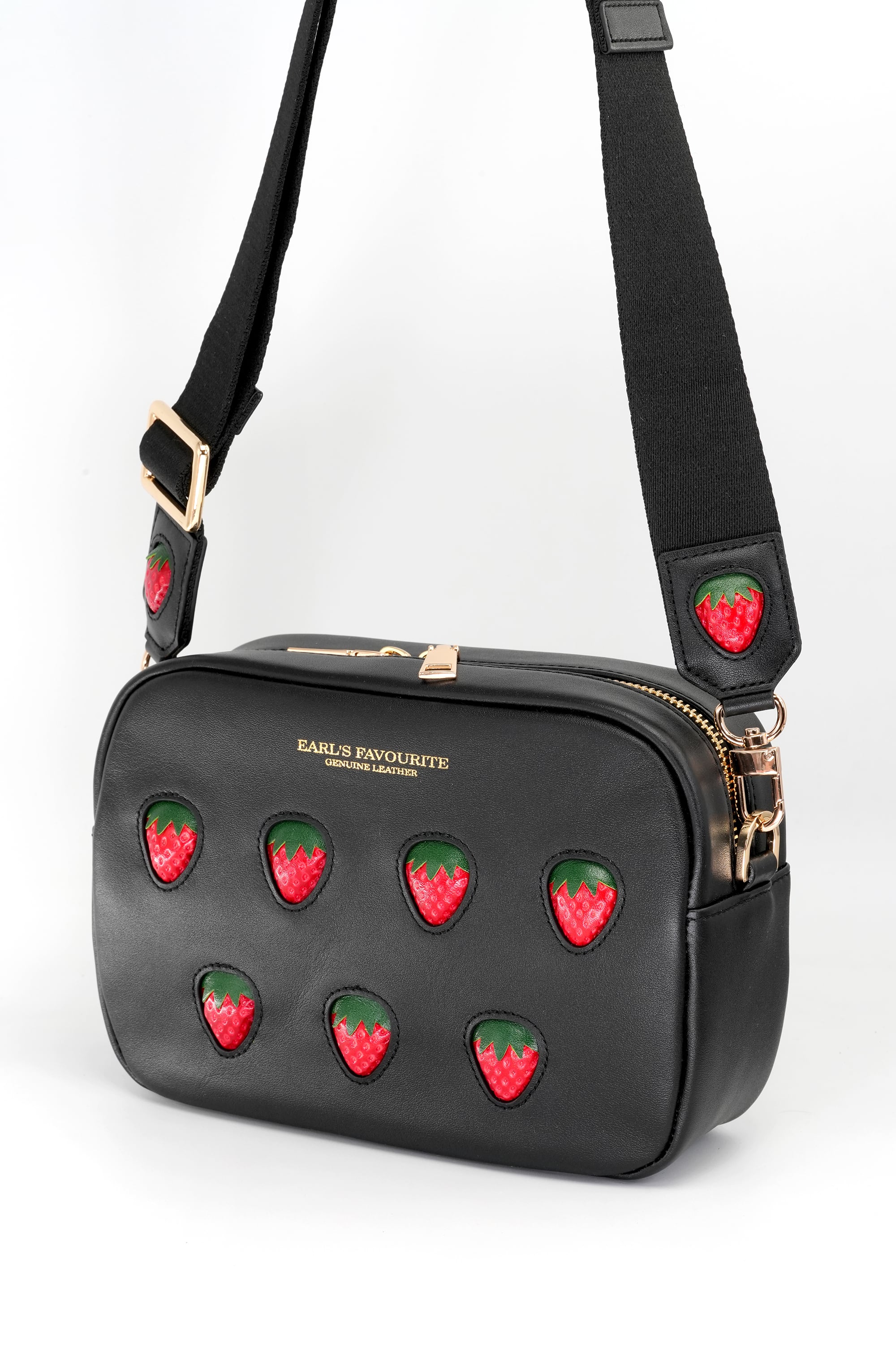 【More Strawberries Collection】ショルダーバッグ(赤いちご/ブラック本革)