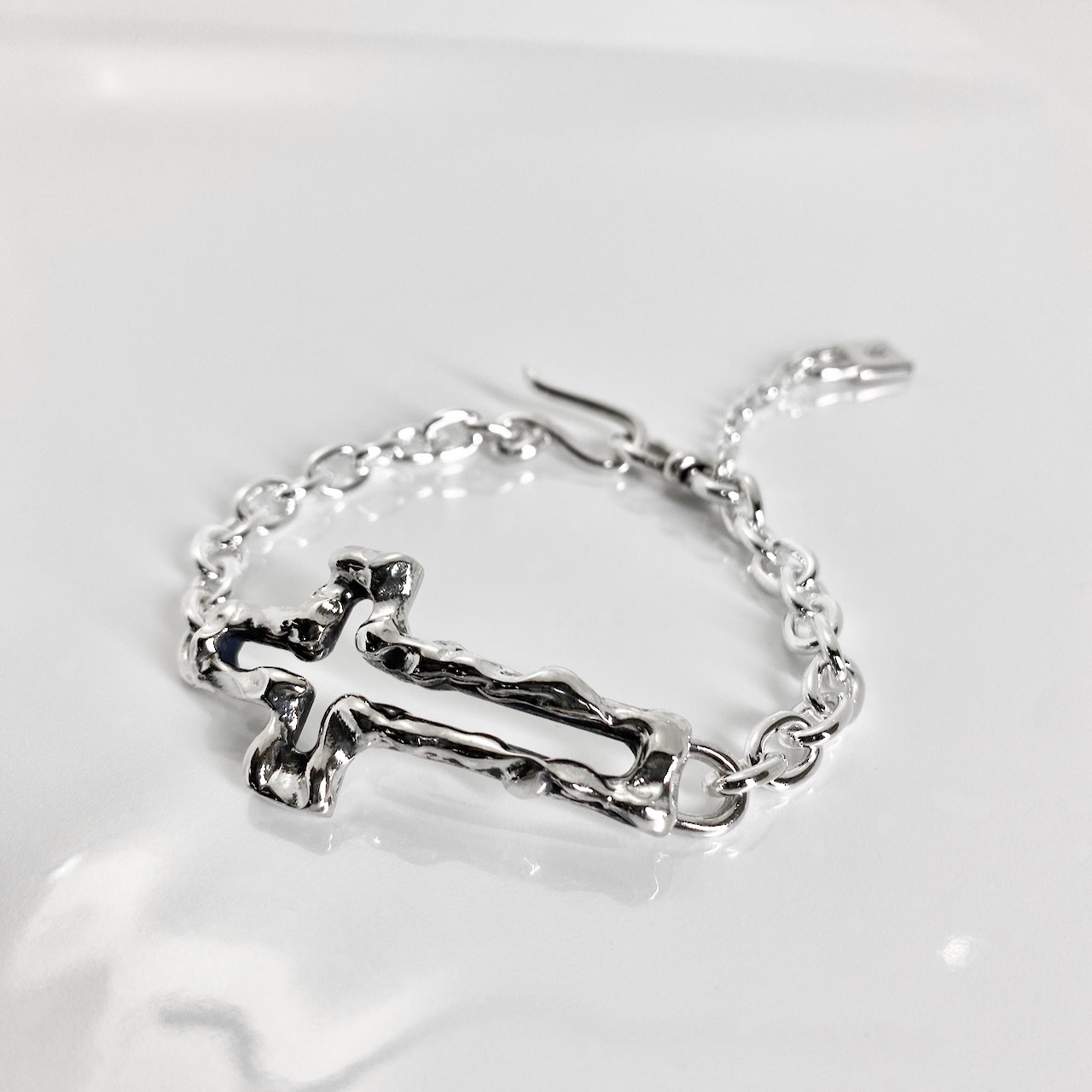 OPEN CROSS LARGE CHAIN BRACELET / オープンクロスラージチェーンブレスレット