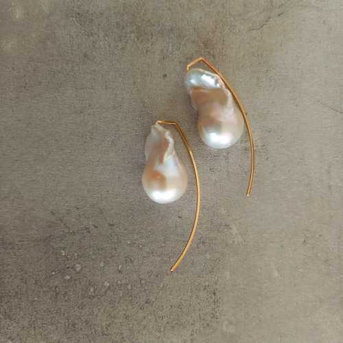 14kgf*Oyster Pearls marquis pierced earring