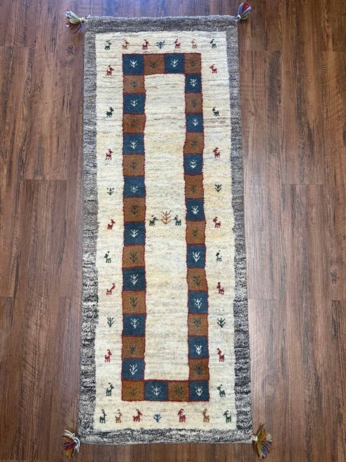 sasanianrugs ペルシャ絨毯専門店