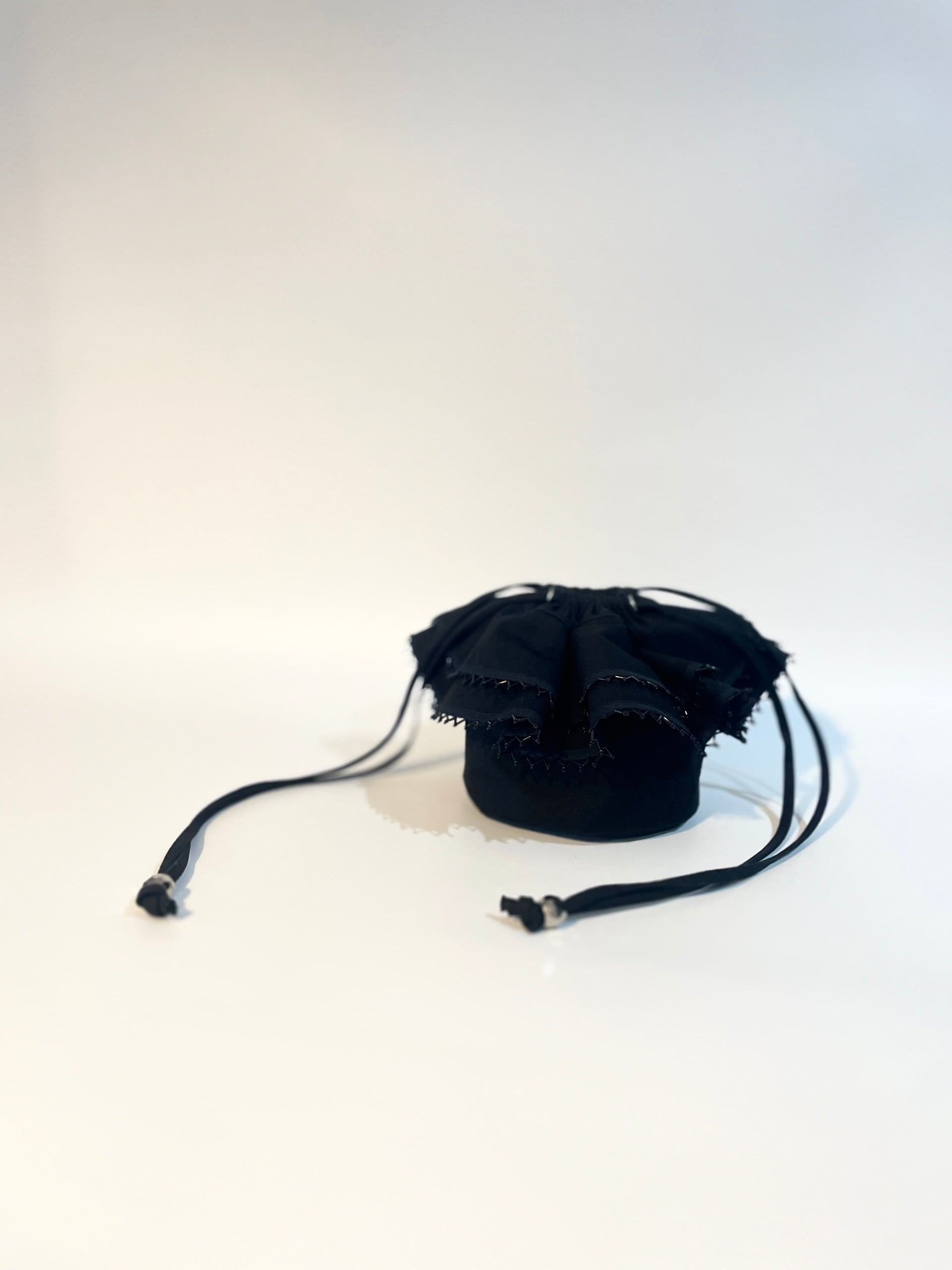 【ビーズがかわいい2段フリル巾着バッグ】/6B0324