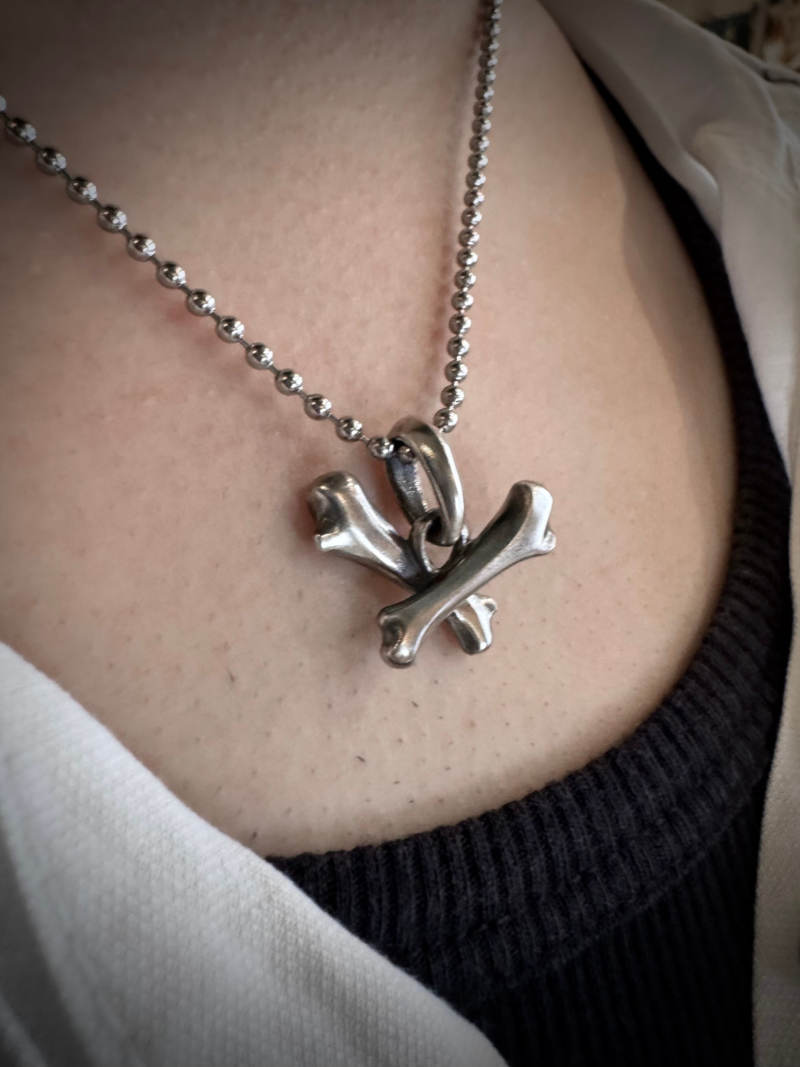 Rat Race（ラットレース）クロスボーン、シルバーペンダントトップ Rat Race】 Cross Bone Top クロスボーントップ | Gift Rover（ギフト