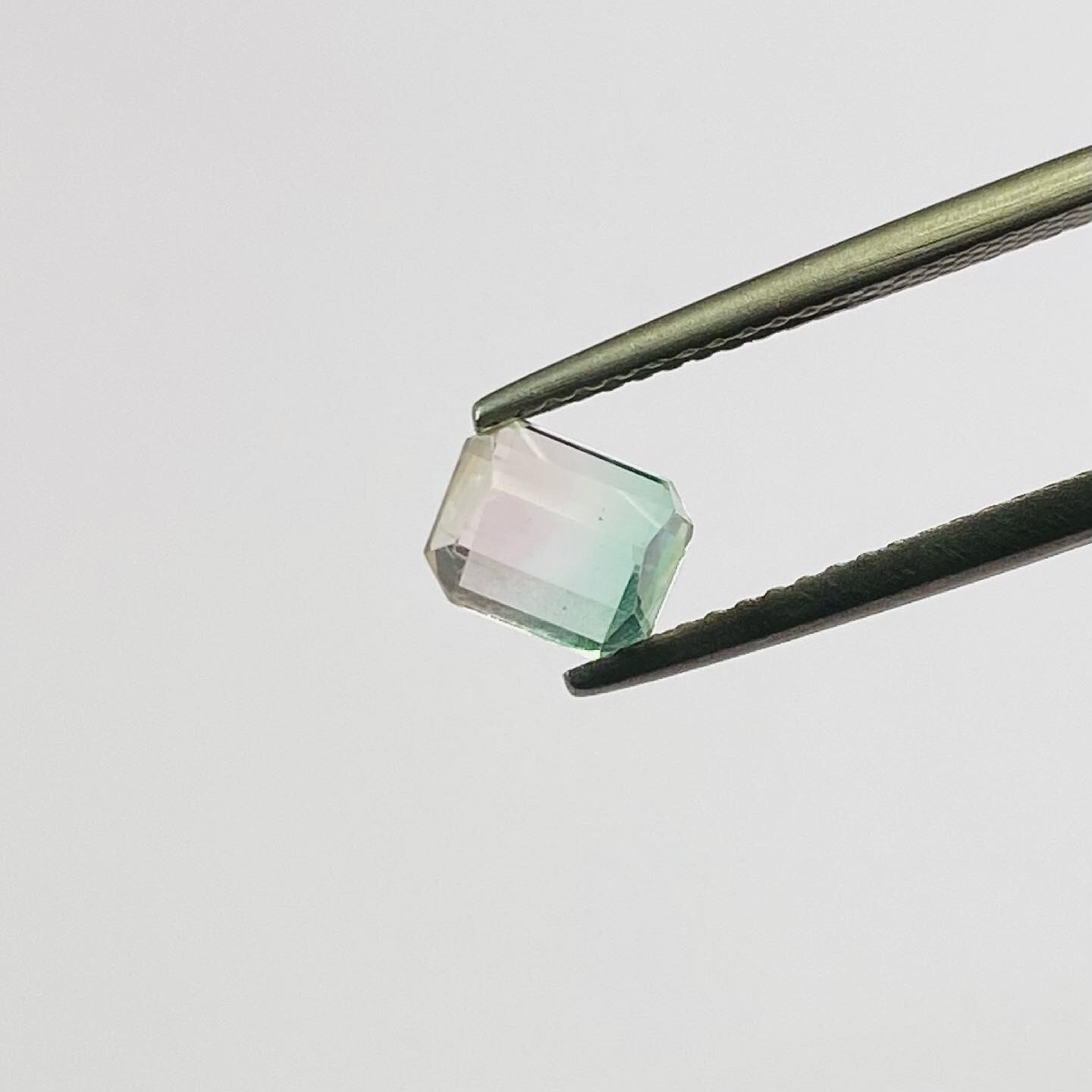 織姫彦星バイカラートルマリン