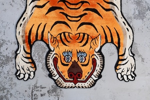Tibetan Tiger Rug 《Mサイズ•シルク180》チベタンタイガーラグ