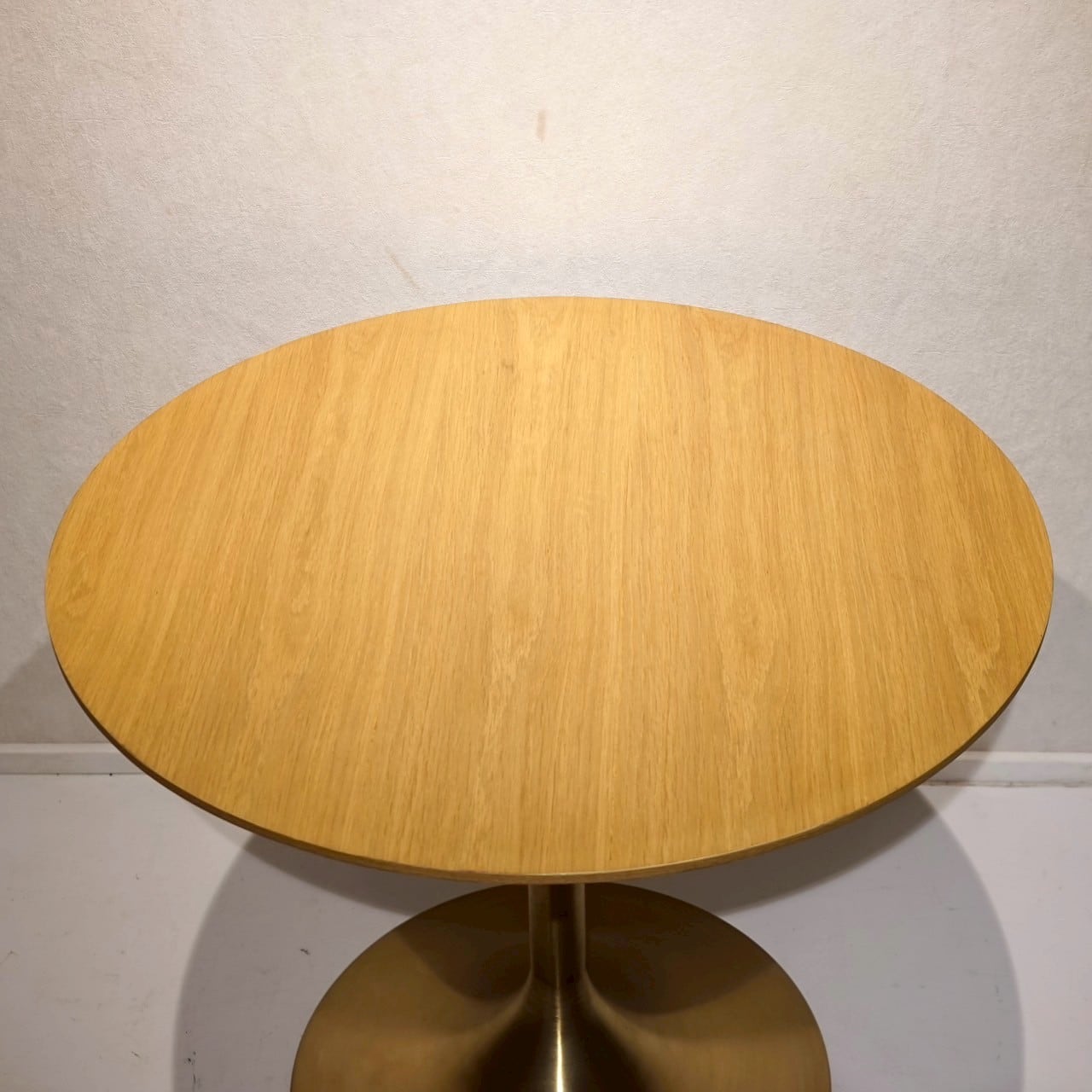 Kare インビテーション オーク O90cmダイニングテーブル